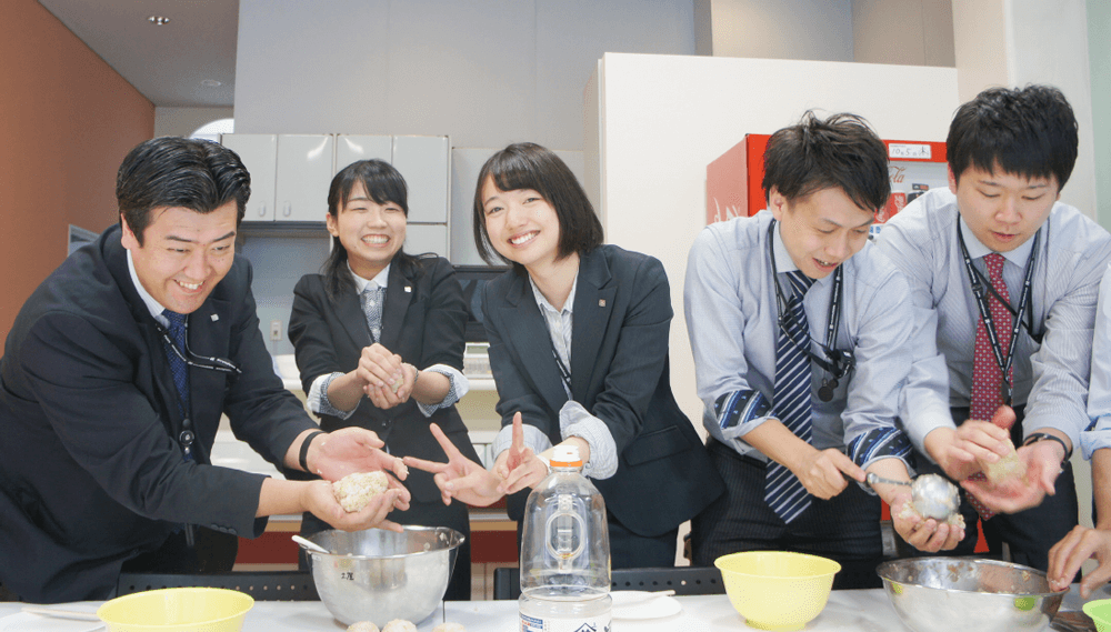 社内コンパの様子