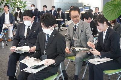 ハイテックシステム