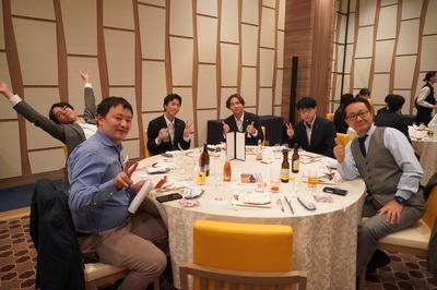 忘年会　テーブル写真1